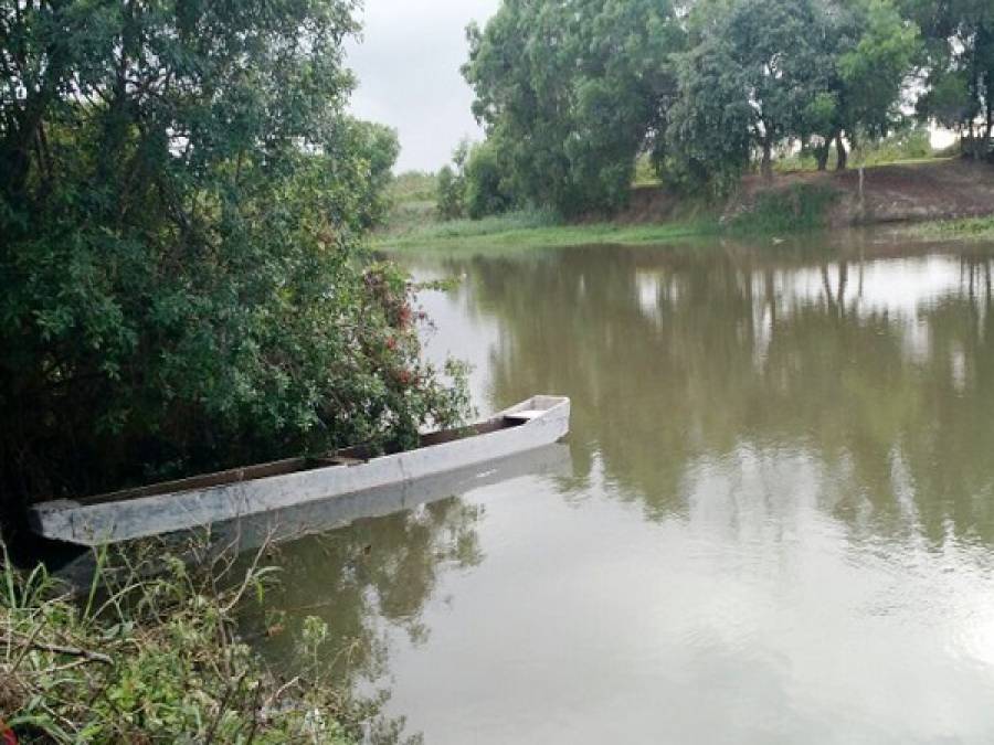 Cheia do Rio Ururaí desaloja cinco