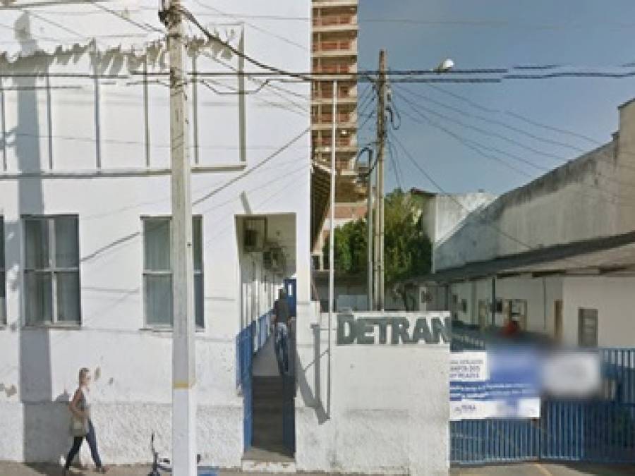 Detran em Campos e mais 19 postos são reabertos nesta segundafeira (14